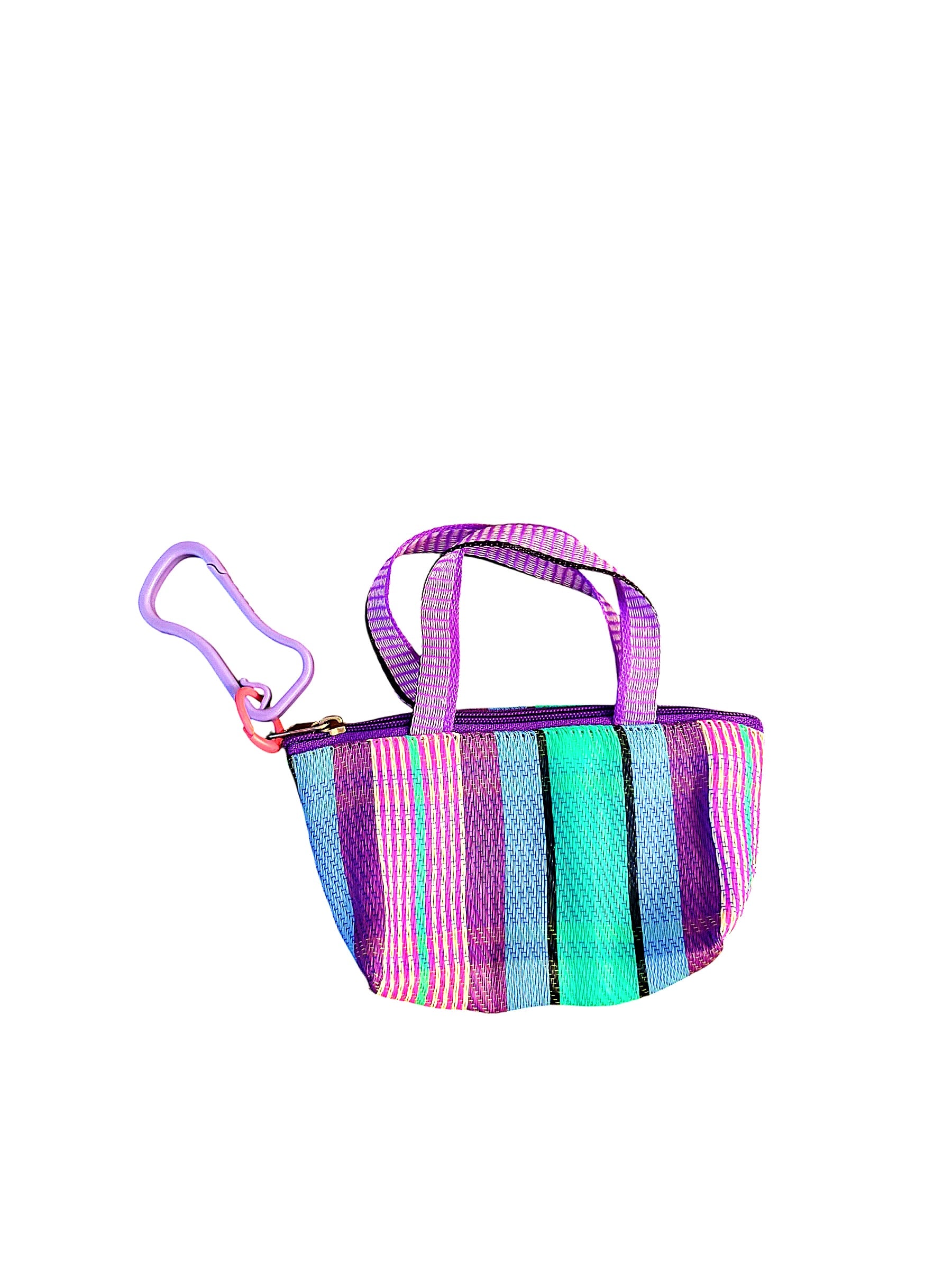 Bitsy Tote Charm